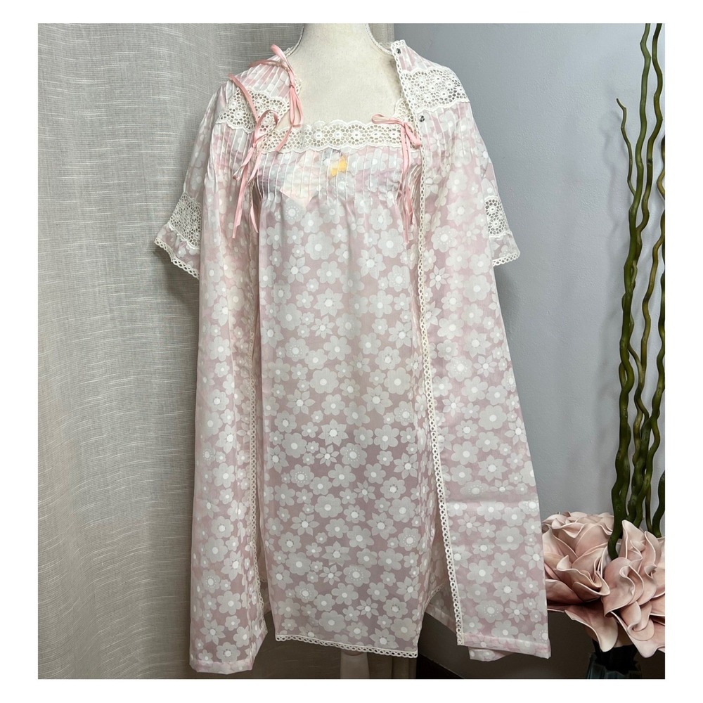 NWT Vintage 60s 70s Floral Lace Nightgown & Robe Lingerie Eyelet Spain Medium‎